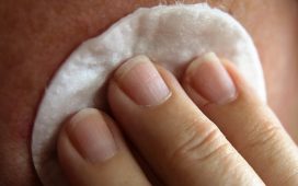 7 dicas essenciais para cuidar da pele de maneira saudável