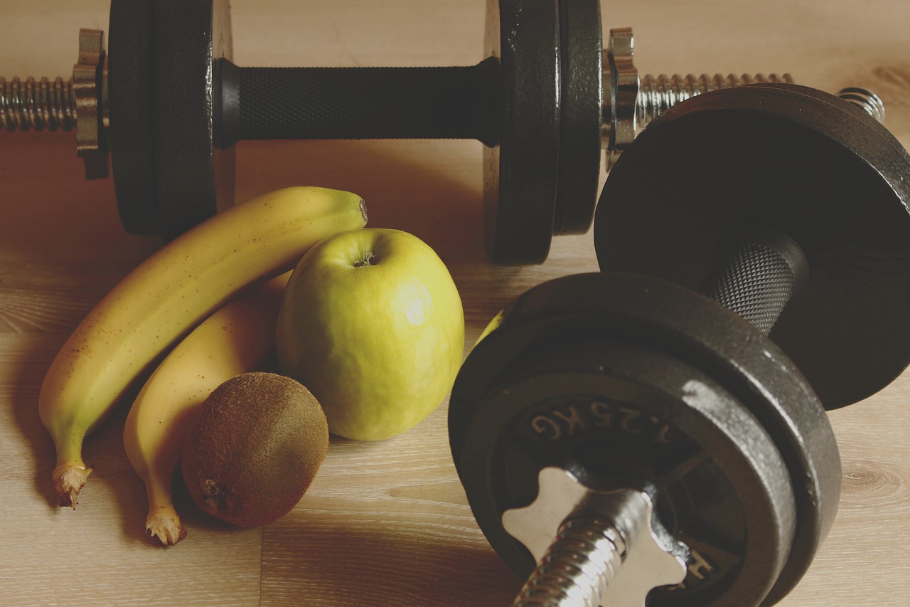 Como o ciclo ou ciclagem de calorias ajuda a construir músculos e perder gordura Como o ciclo ou ciclagem de calorias ajuda a construir músculos e perder gordura